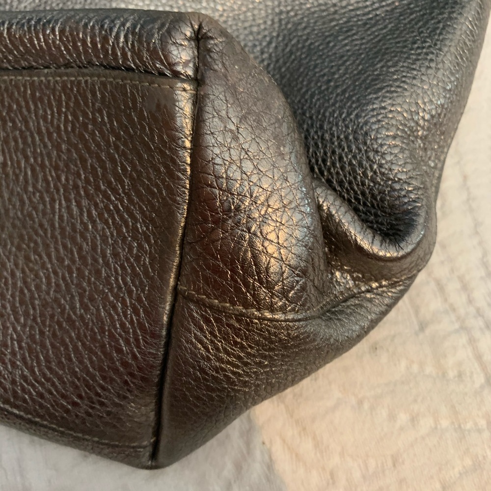 Prada bag - Picture 5 of 15